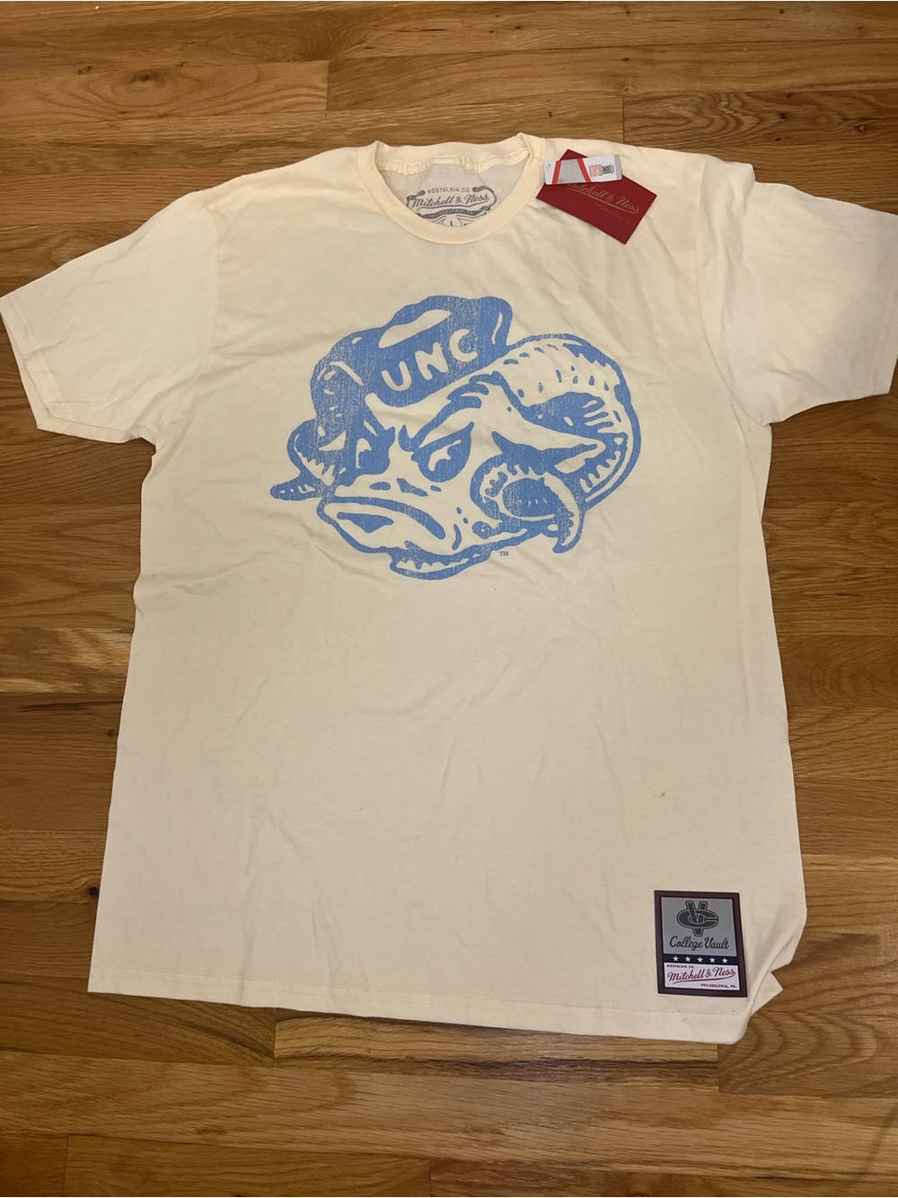 Mitchell & Ness Cream Short Sleeve Tee with Light Blue UNC Ram Graphic L